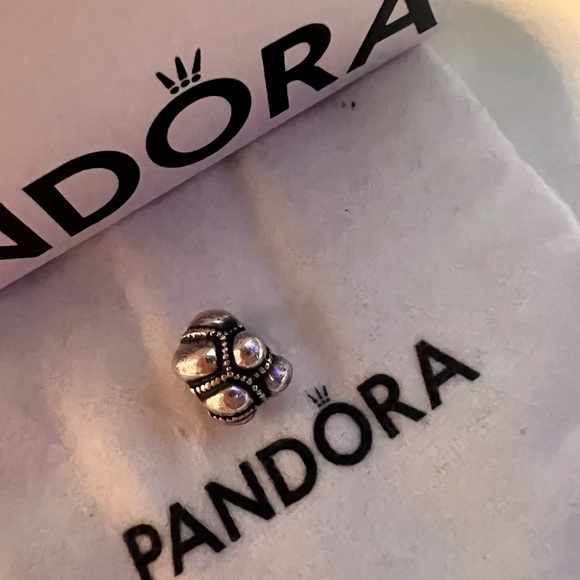 🫧 Pandora Bubble bead 🫧 - Picture 3 of 6